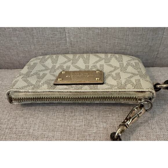 Michael Kors Wristlet Tan/Beige - Picture 2 of 10